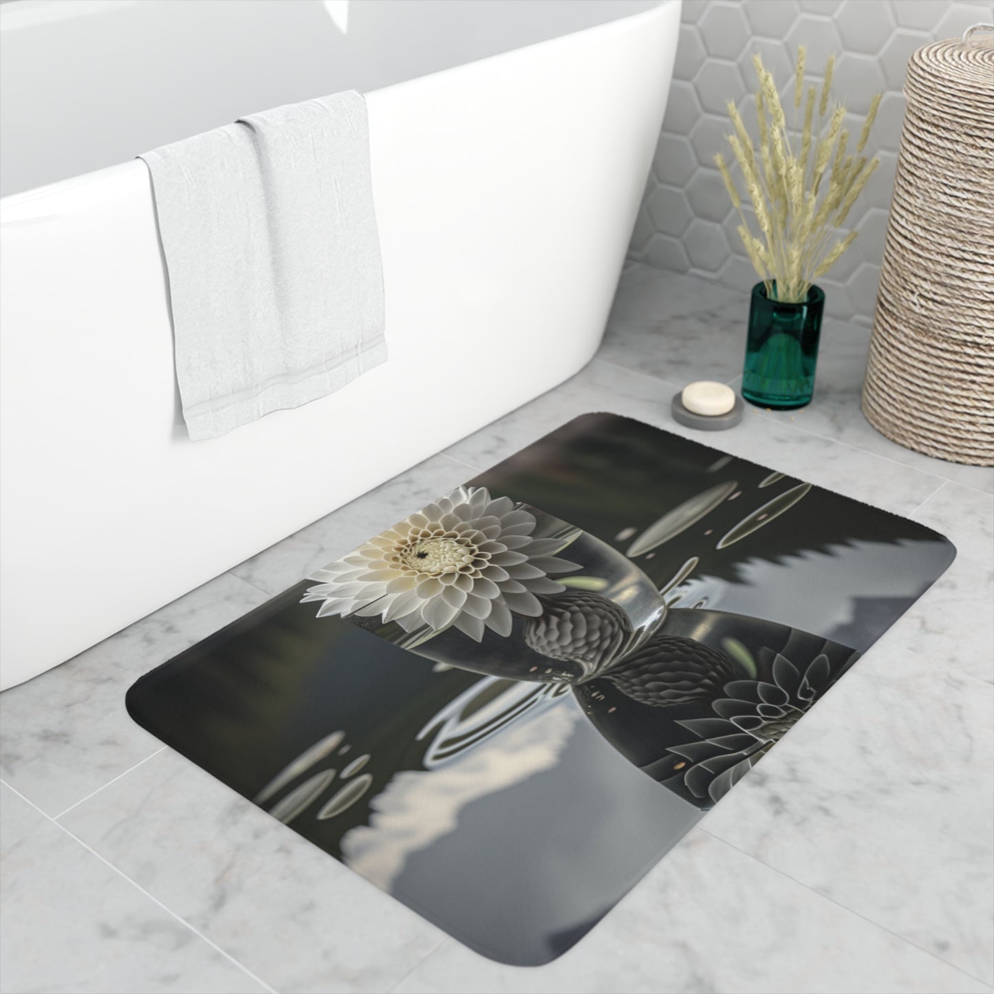Memory Foam Bath Mat White Dahlia 3