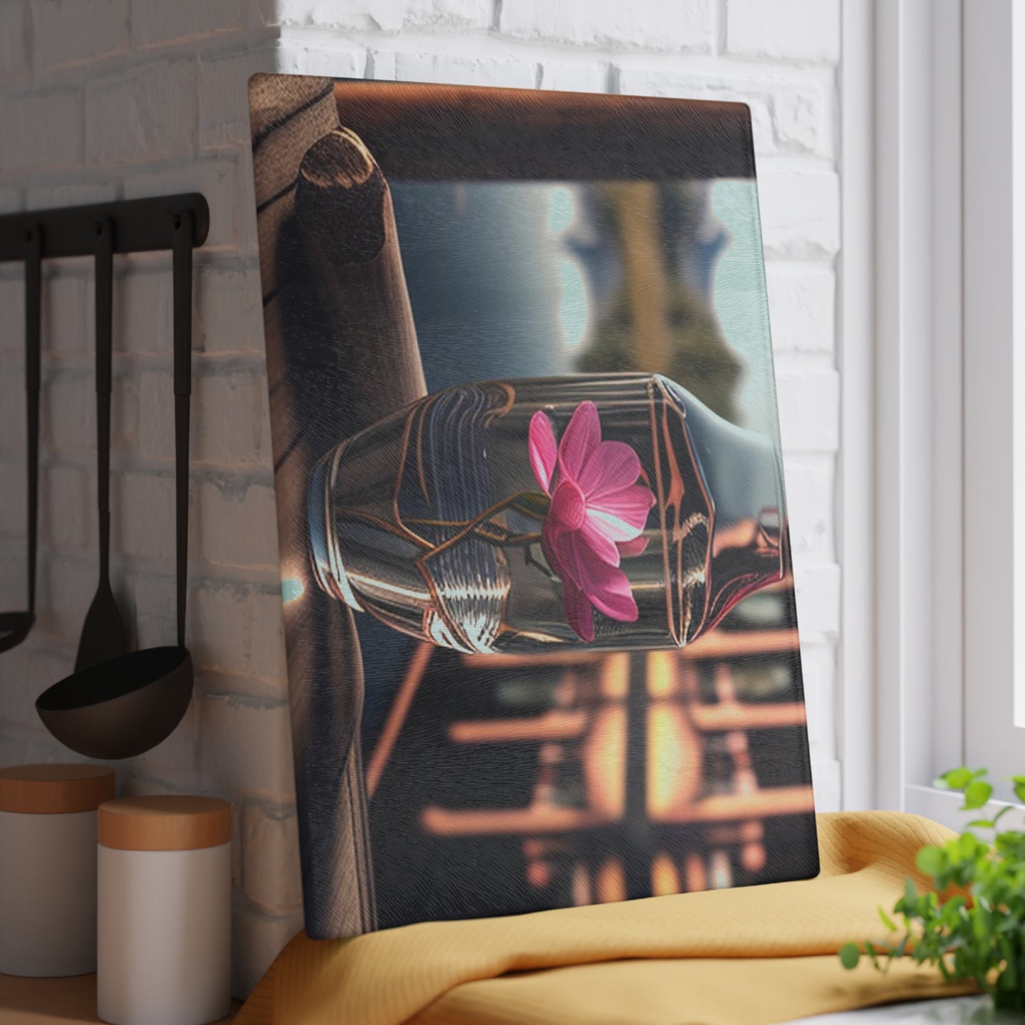 Glass Cutting Board Magnolia in a Glass vase 3