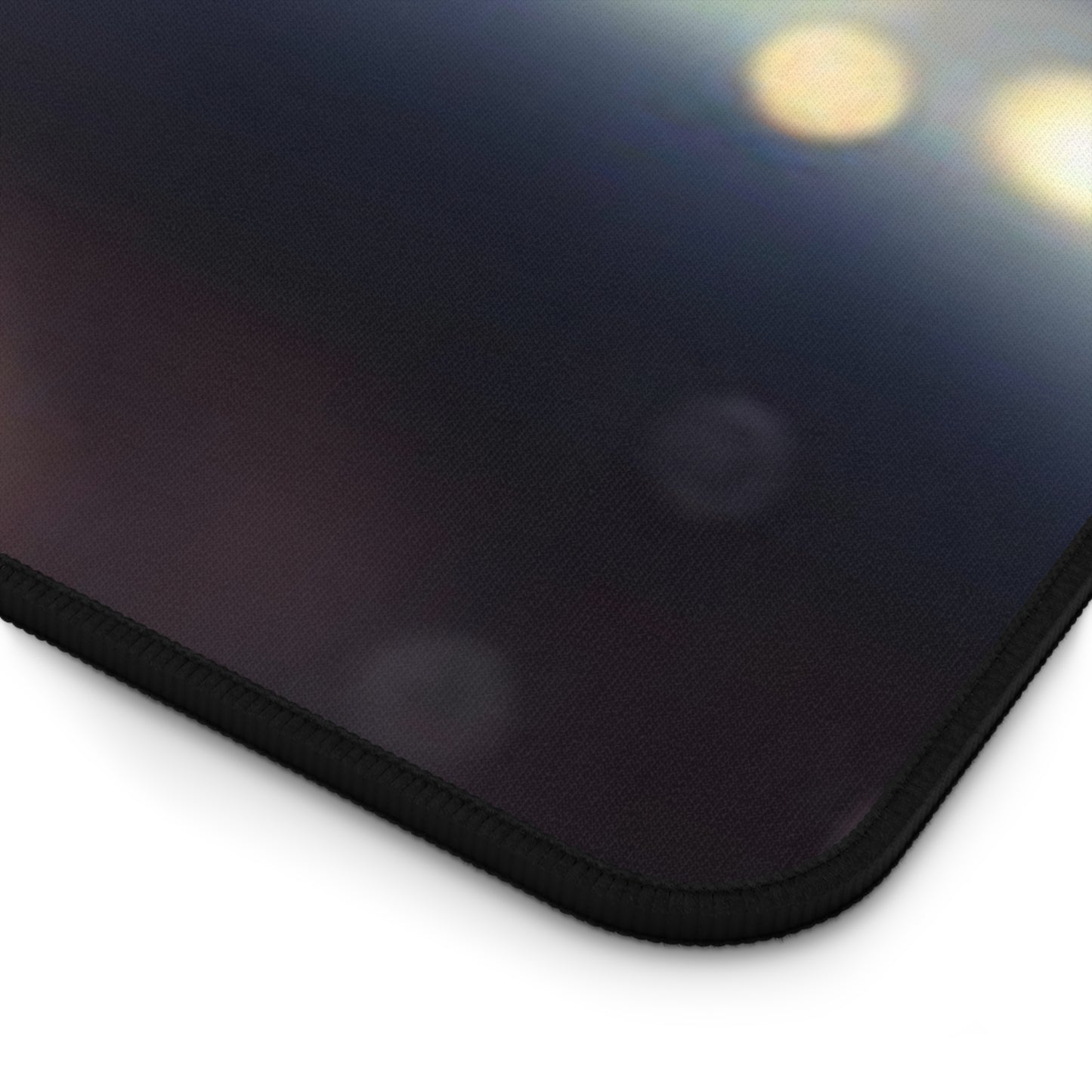 Desk Mat Purple Sweet pea in a vase 1