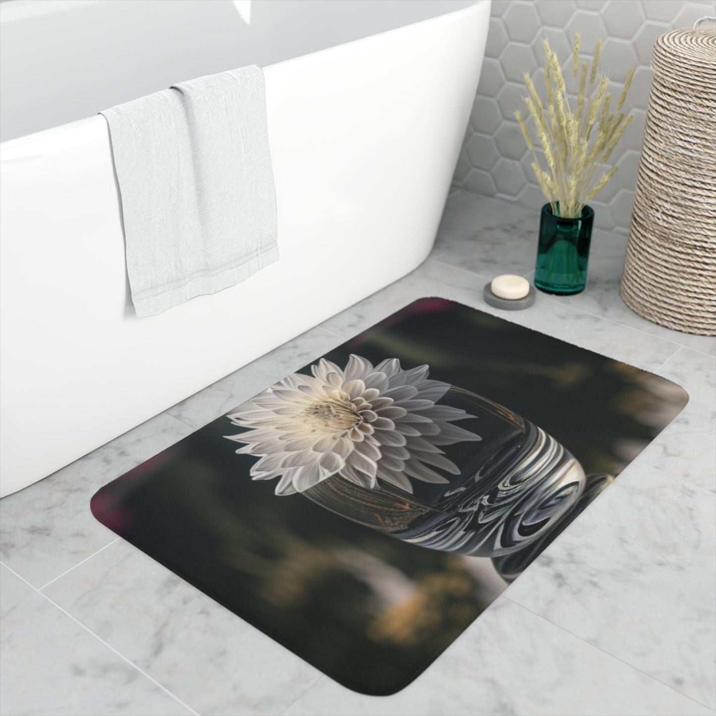 Memory Foam Bath Mat White Dahlia 2