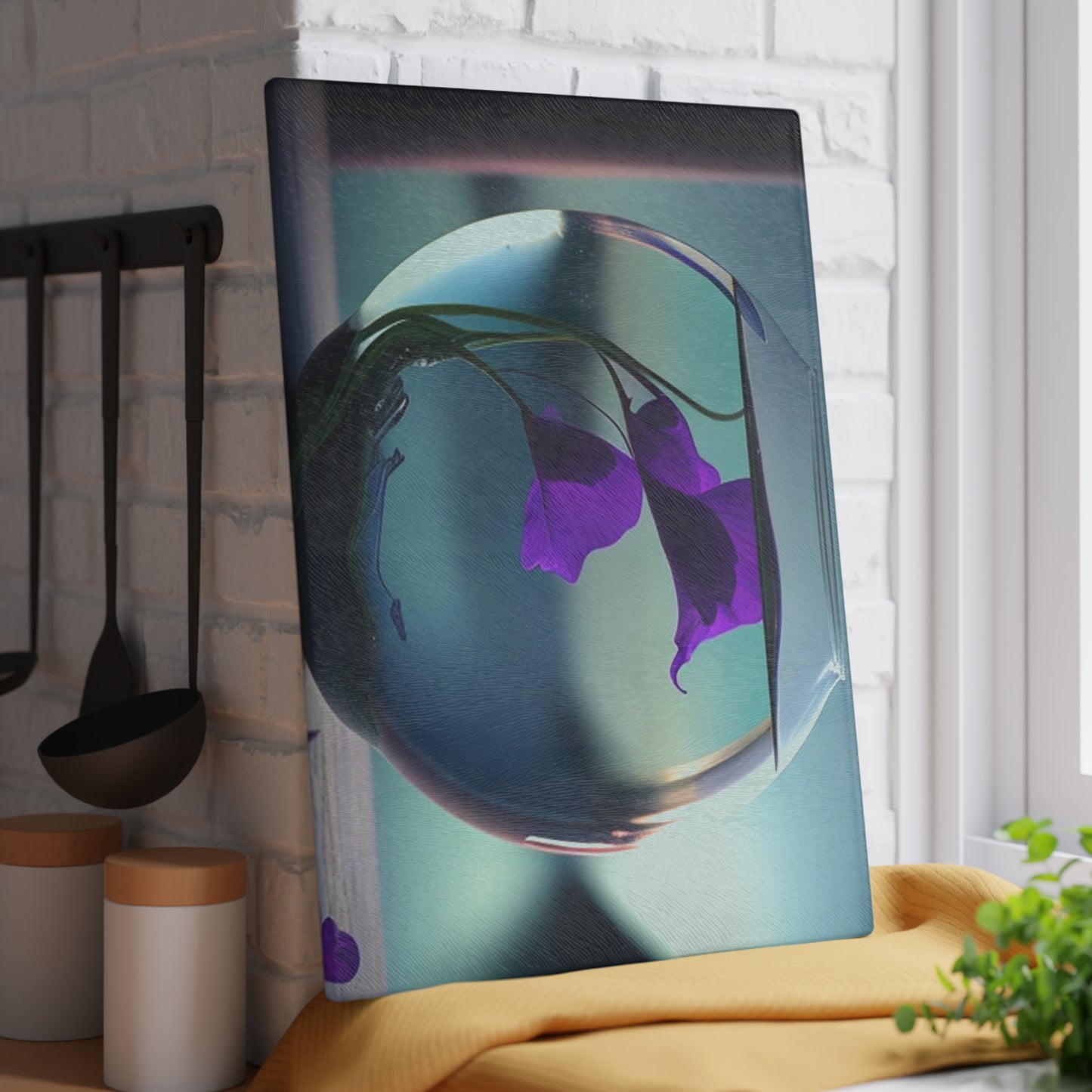 Glass Cutting Board Purple Sweet pea in a vase 2