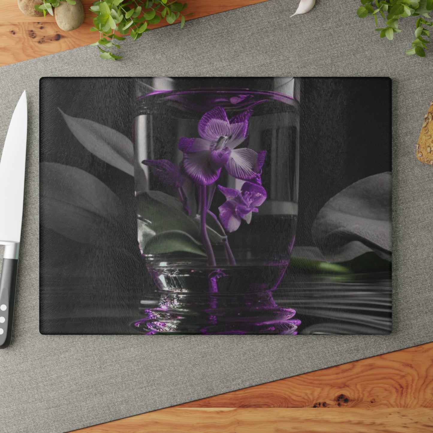 Glass Cutting Board Purple Orchid Glass vase 1