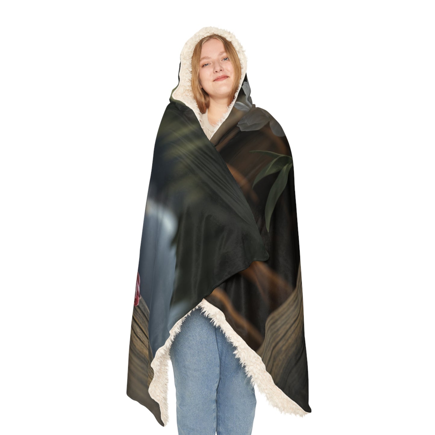 Snuggle Hooded Blanket White Peony glass vase 4