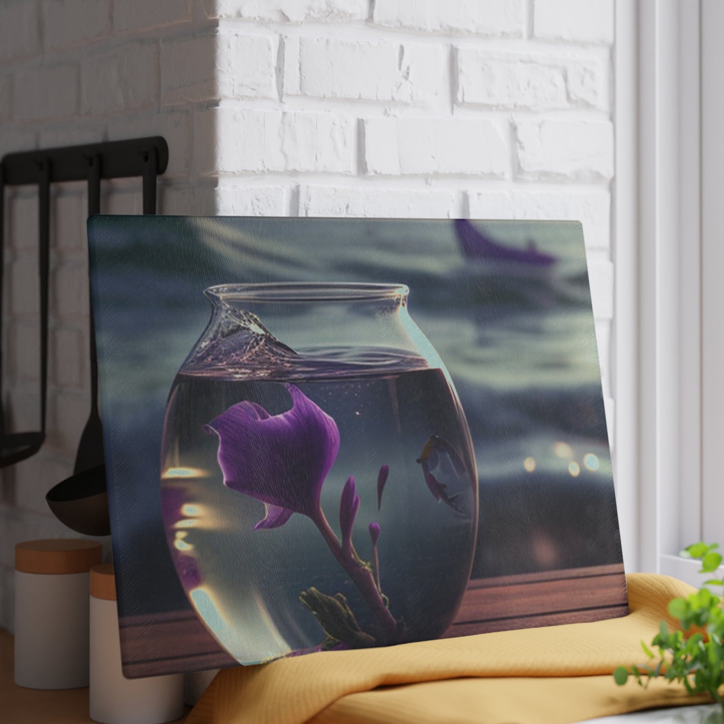 Glass Cutting Board Purple Sweet pea in a vase 1