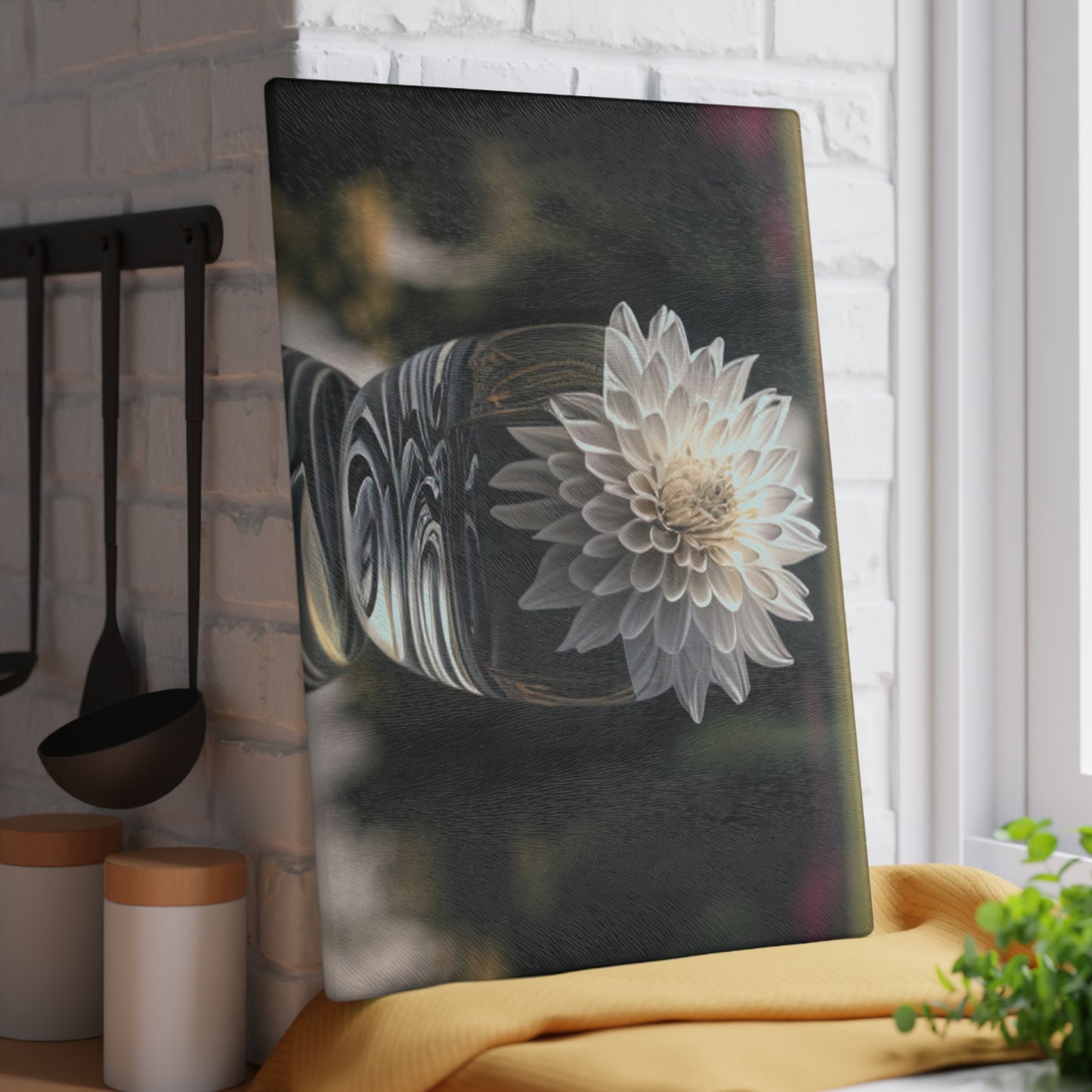 Glass Cutting Board White Dahlia 2