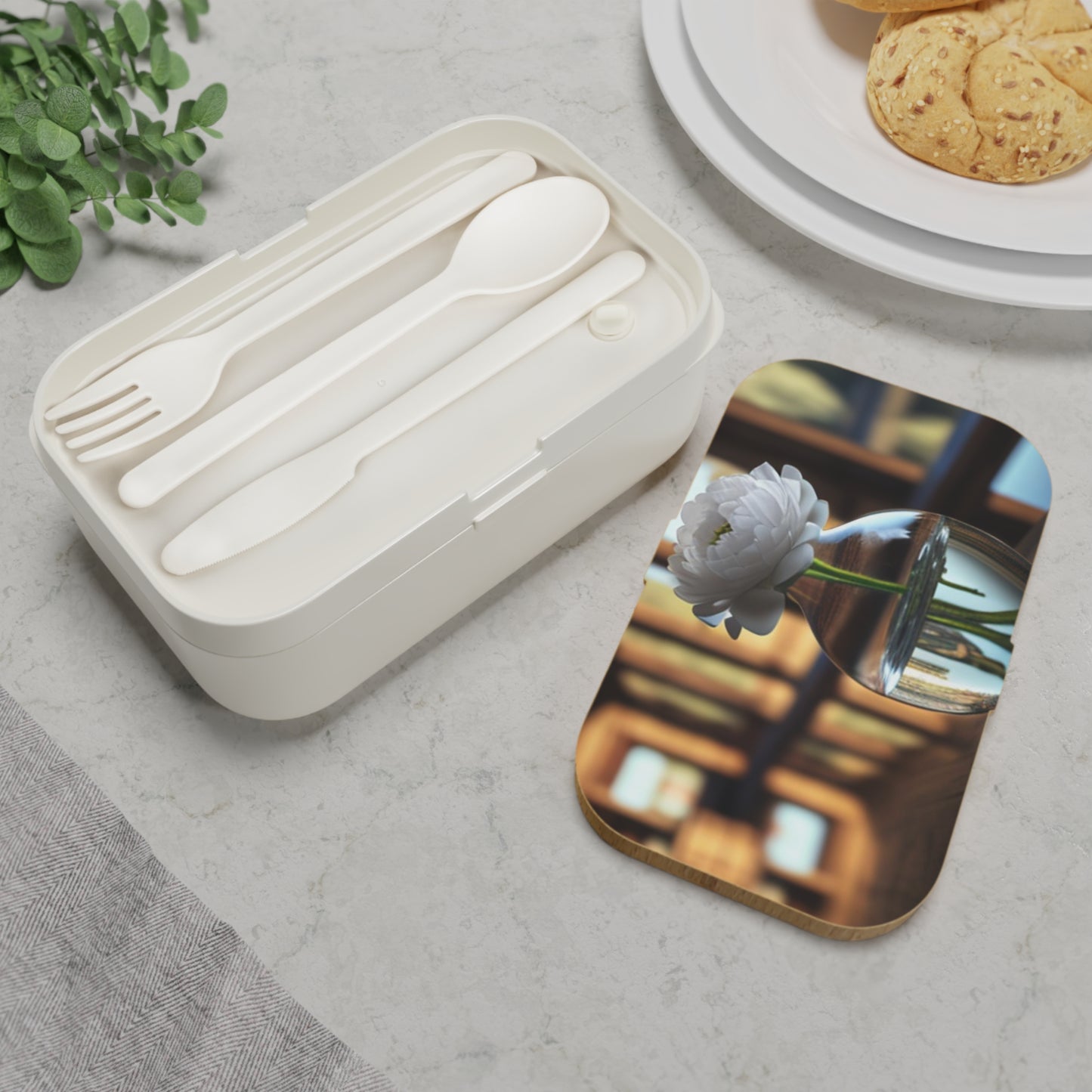 Bento Lunch Box White Peony glass vase 3