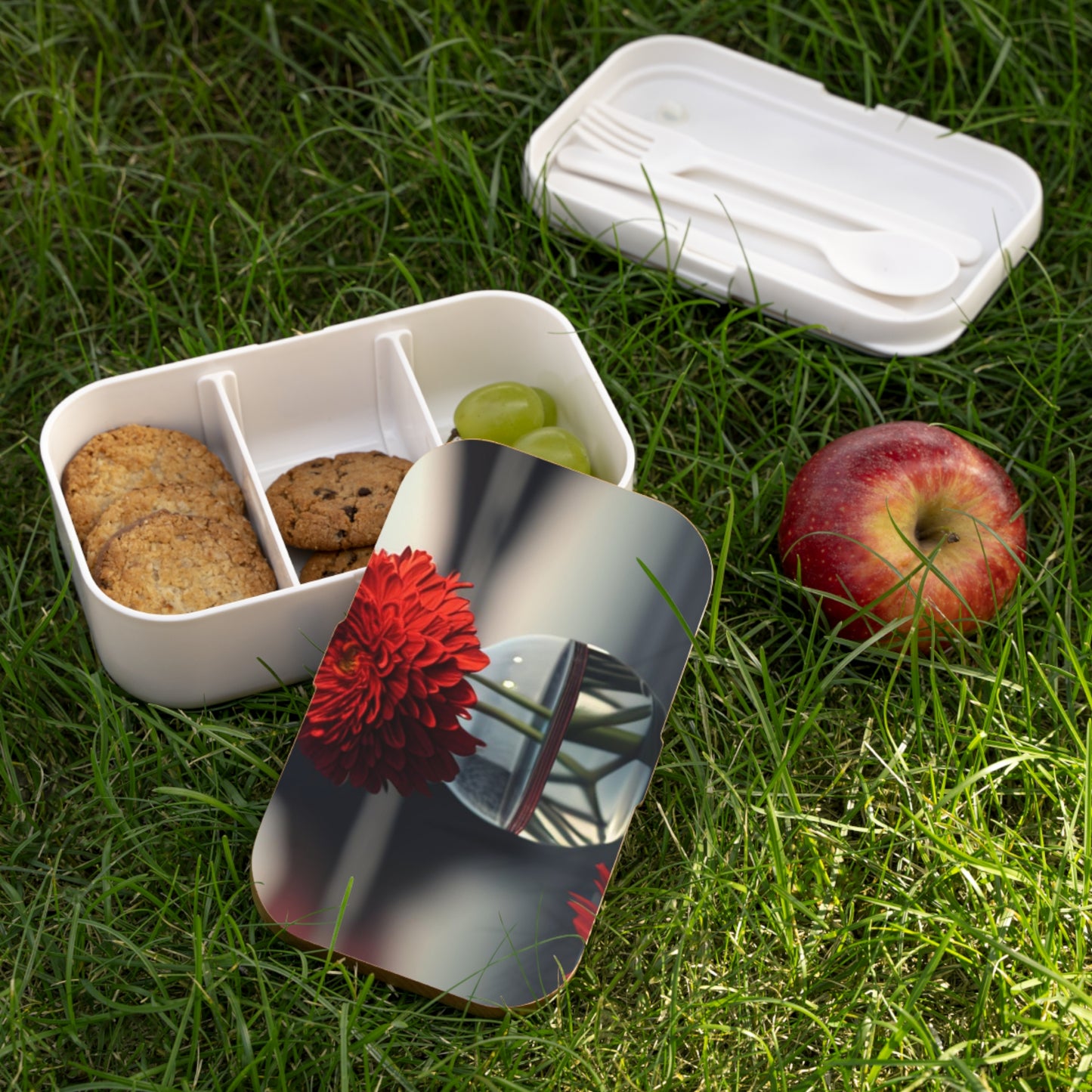 Bento Lunch Box Chrysanthemum 2