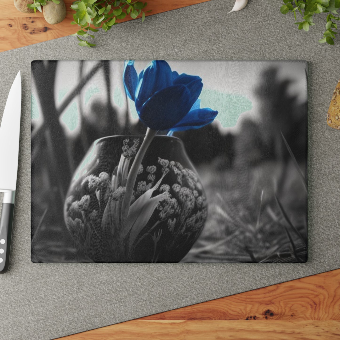 Glass Cutting Board Tulip 3