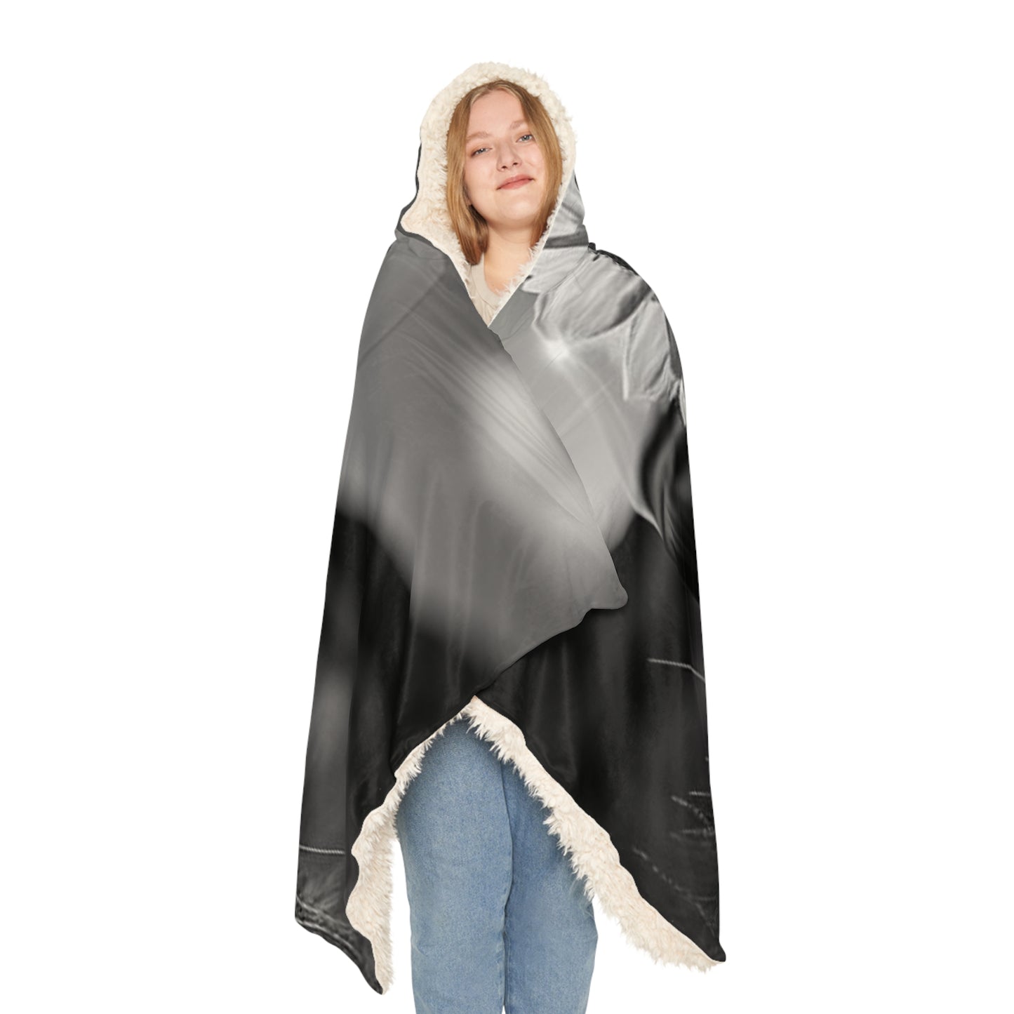 Snuggle Hooded Blanket Yellw Sunflower in a vase 4
