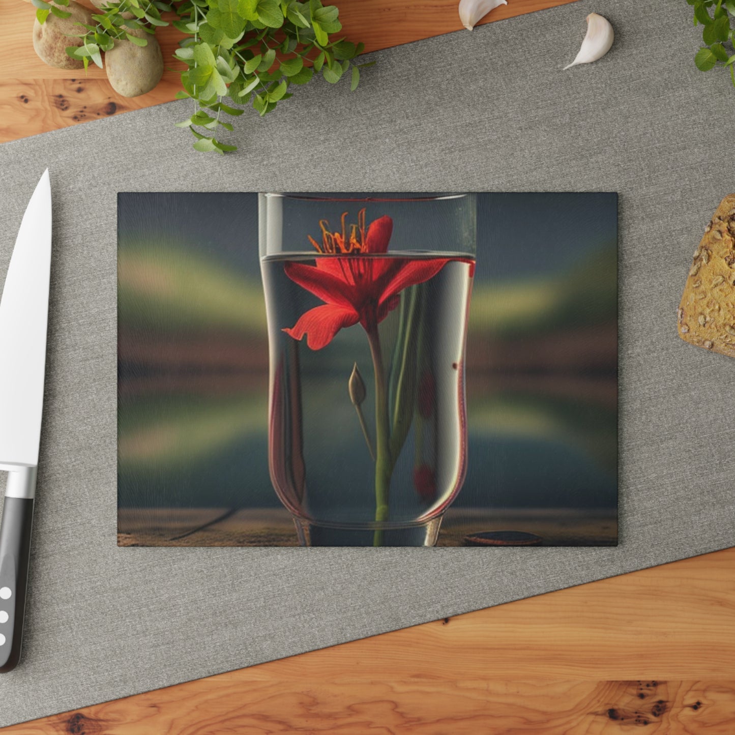 Glass Cutting Board Red Lily in a Glass vase 1