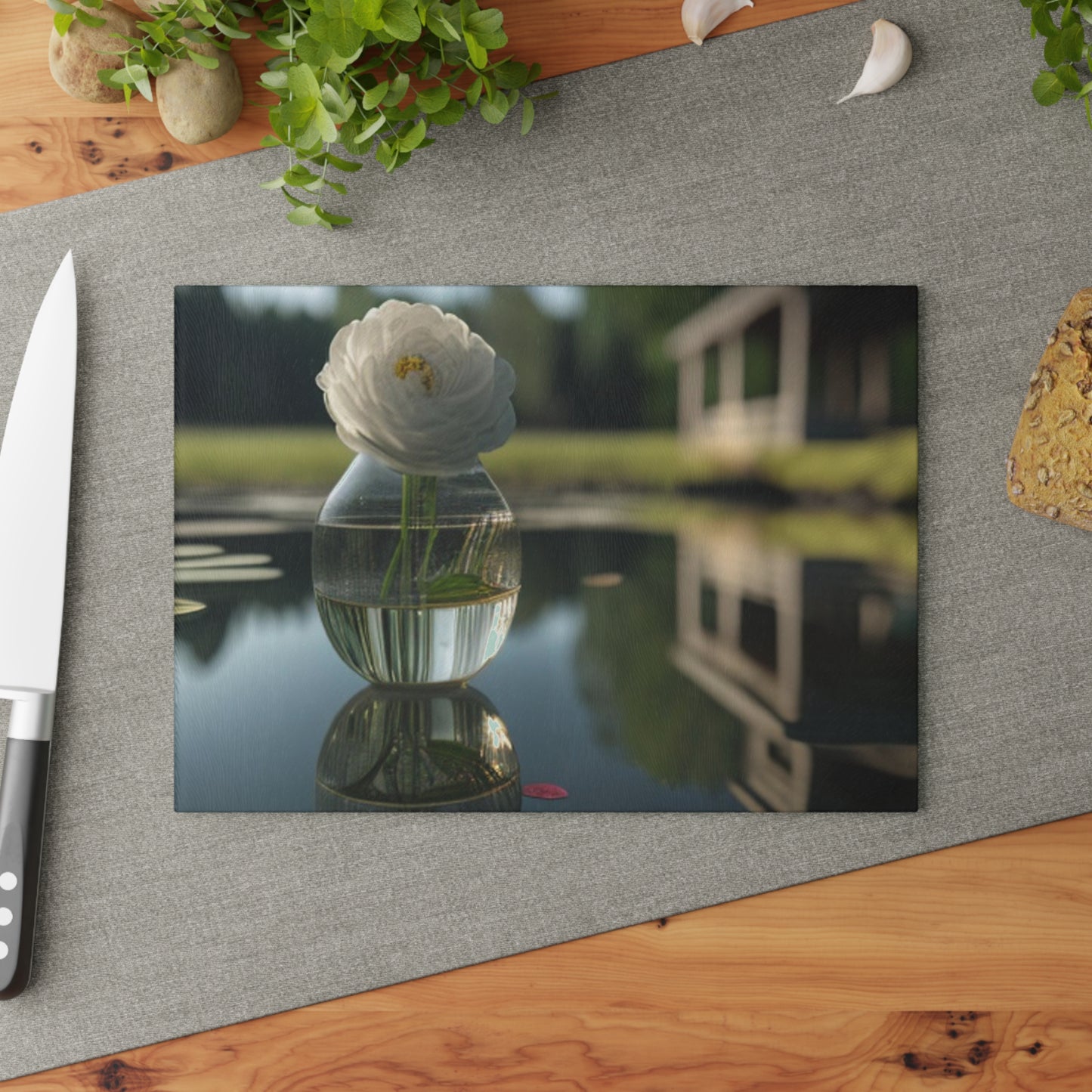 Glass Cutting Board White Peony glass vase 1