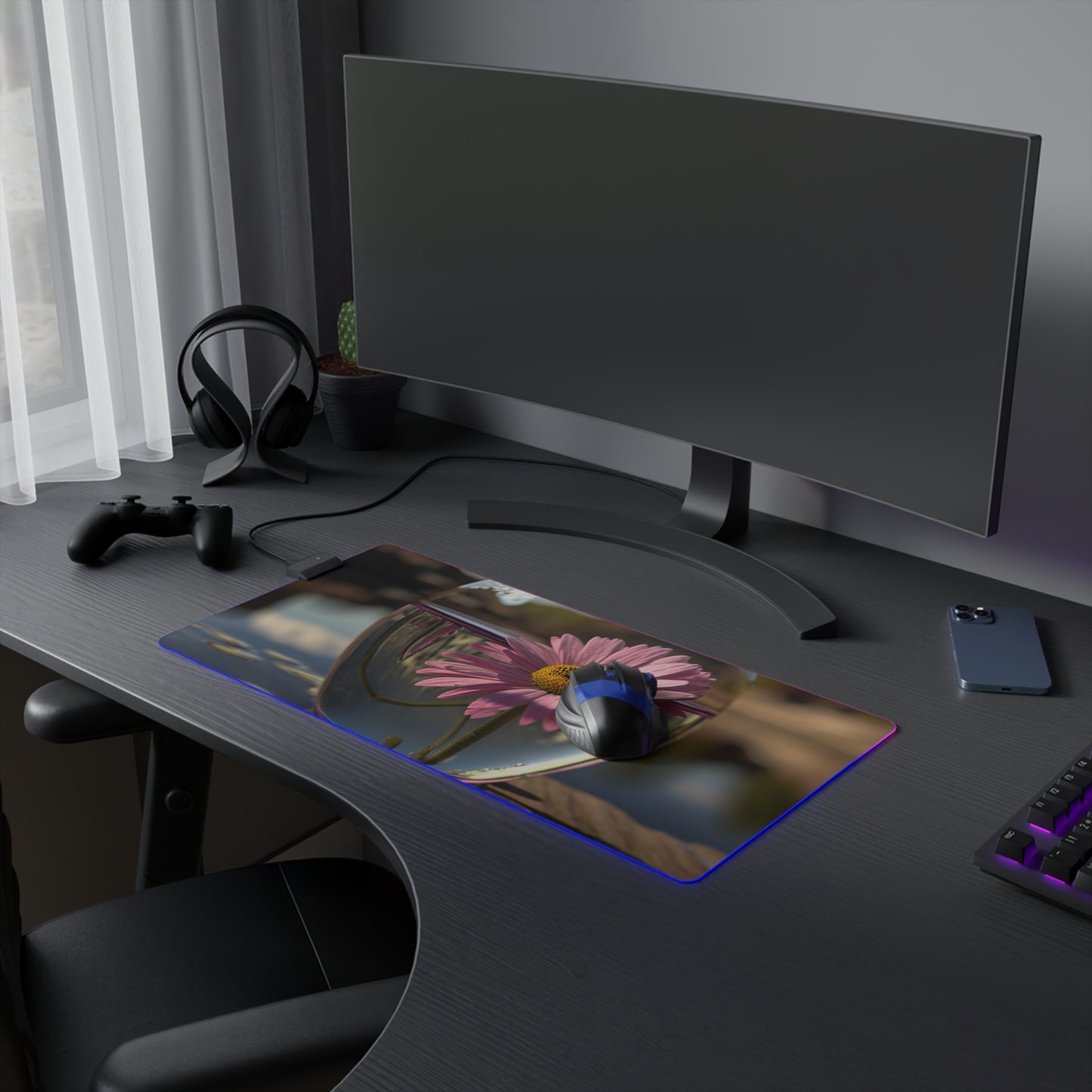 LED Gaming Mouse Pad Daisy in a vase 1