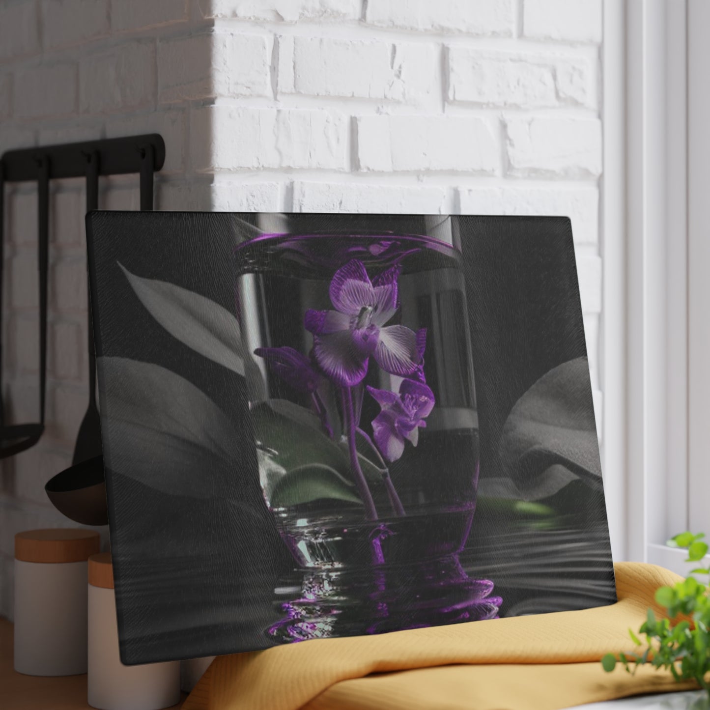 Glass Cutting Board Purple Orchid Glass vase 1