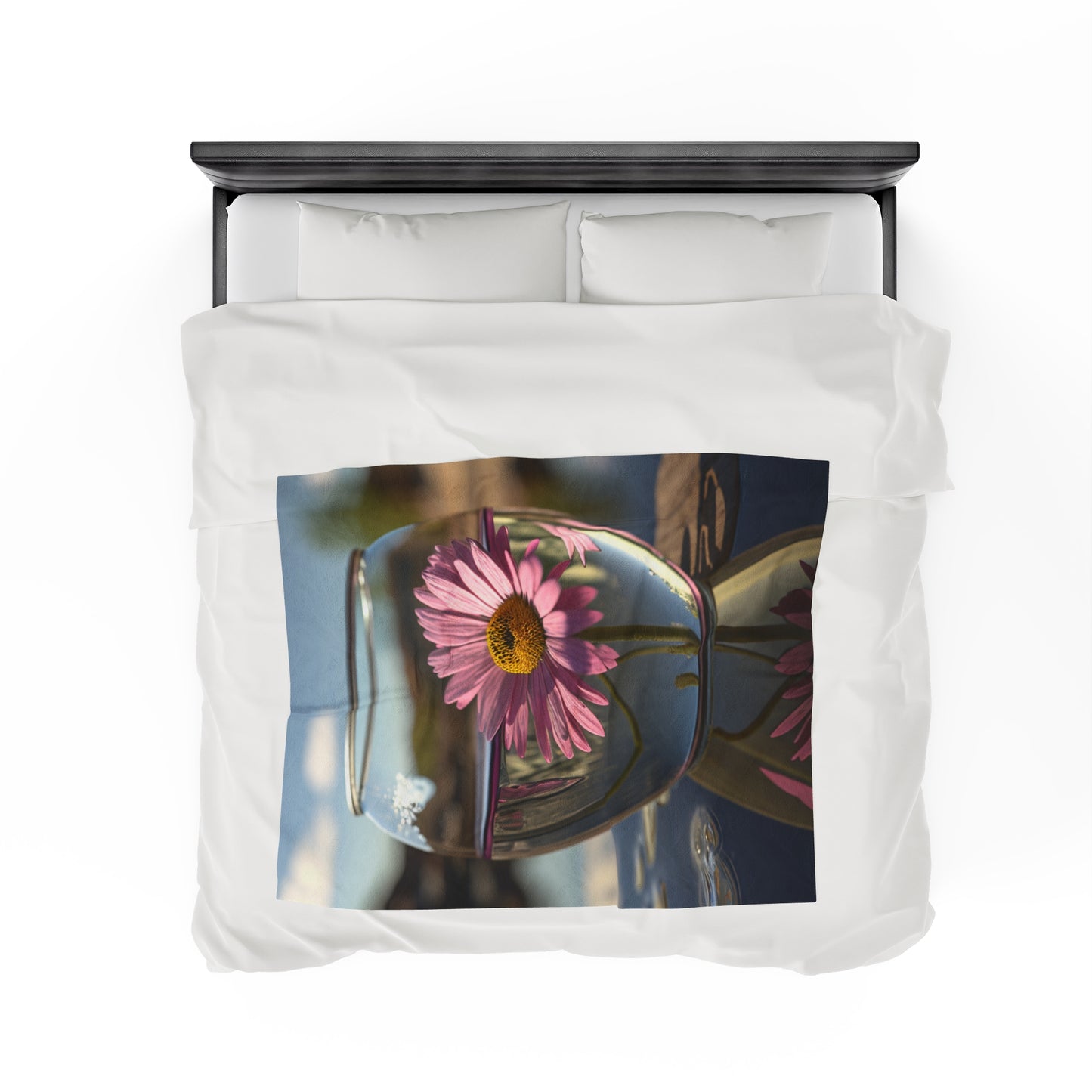 Velveteen Plush Blanket Daisy in a vase 1