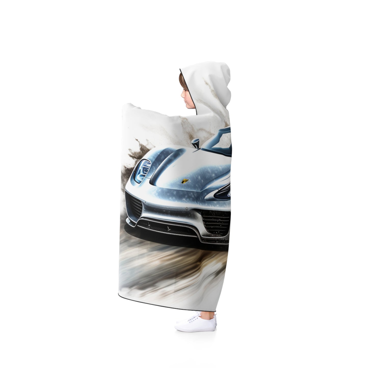 Hooded Blanket 918 Spyder white background driving fast with water splashing 2