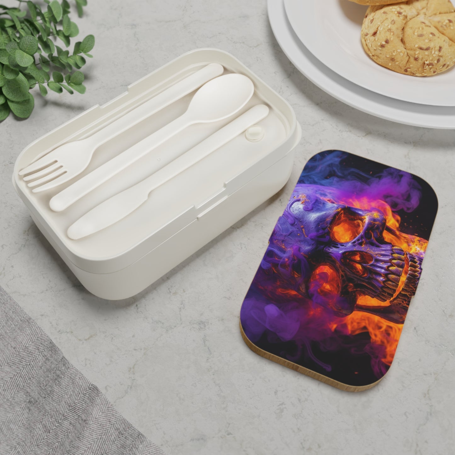 Bento Lunch Box Macro Skull 1