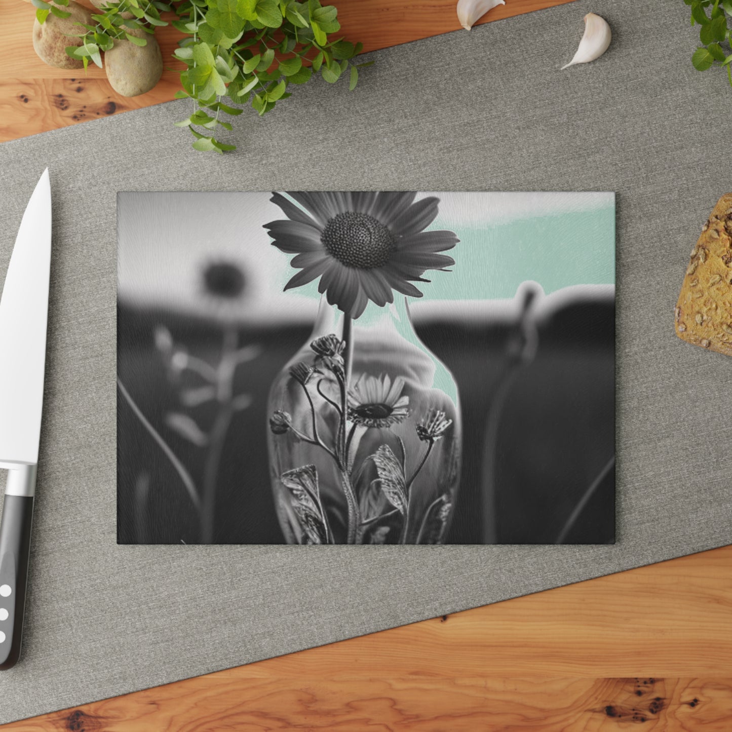 Glass Cutting Board Yellw Sunflower in a vase 2