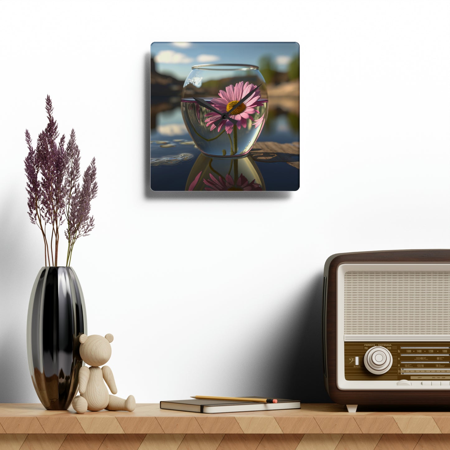 Acrylic Wall Clock Daisy in a vase 1