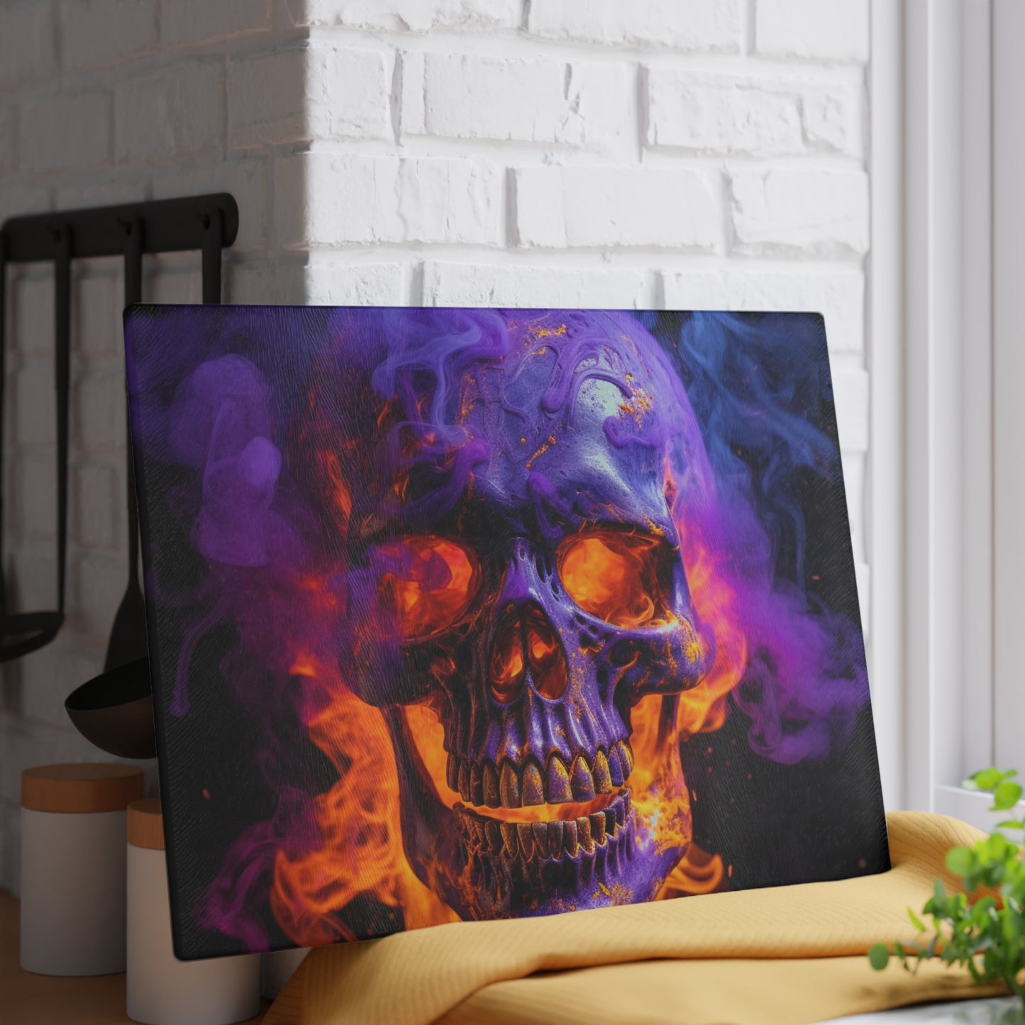 Glass Cutting Board Macro Skull 1