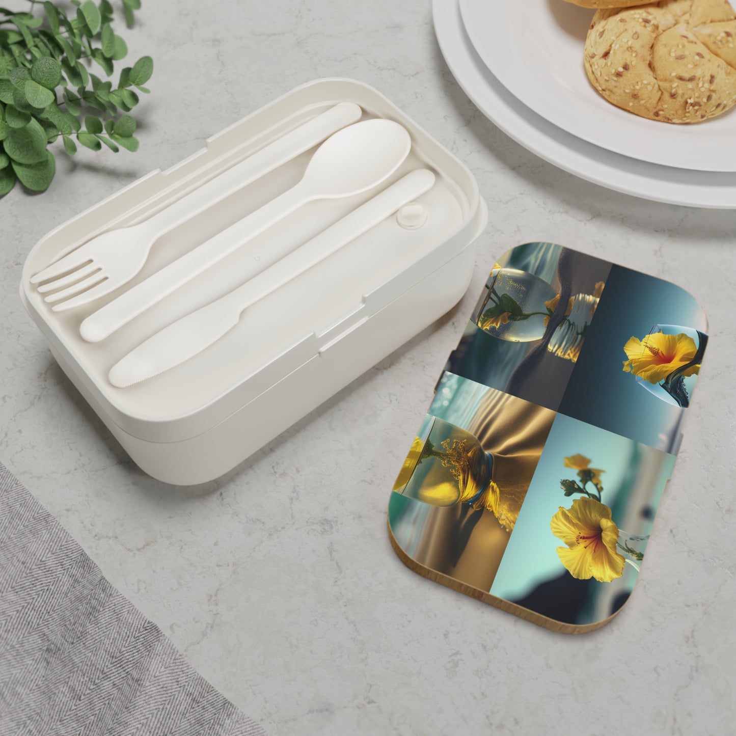 Bento Lunch Box Yellow Hibiscus glass 5