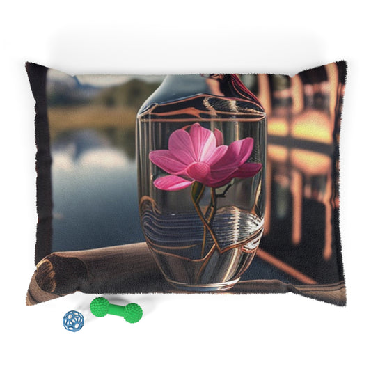 Pet Bed Magnolia in a Glass vase 3