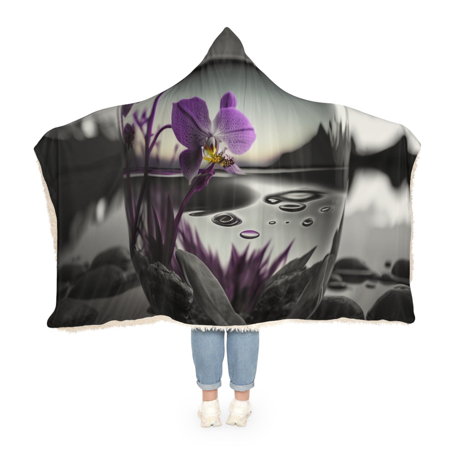 Snuggle Hooded Blanket Purple Orchid Glass vase 2