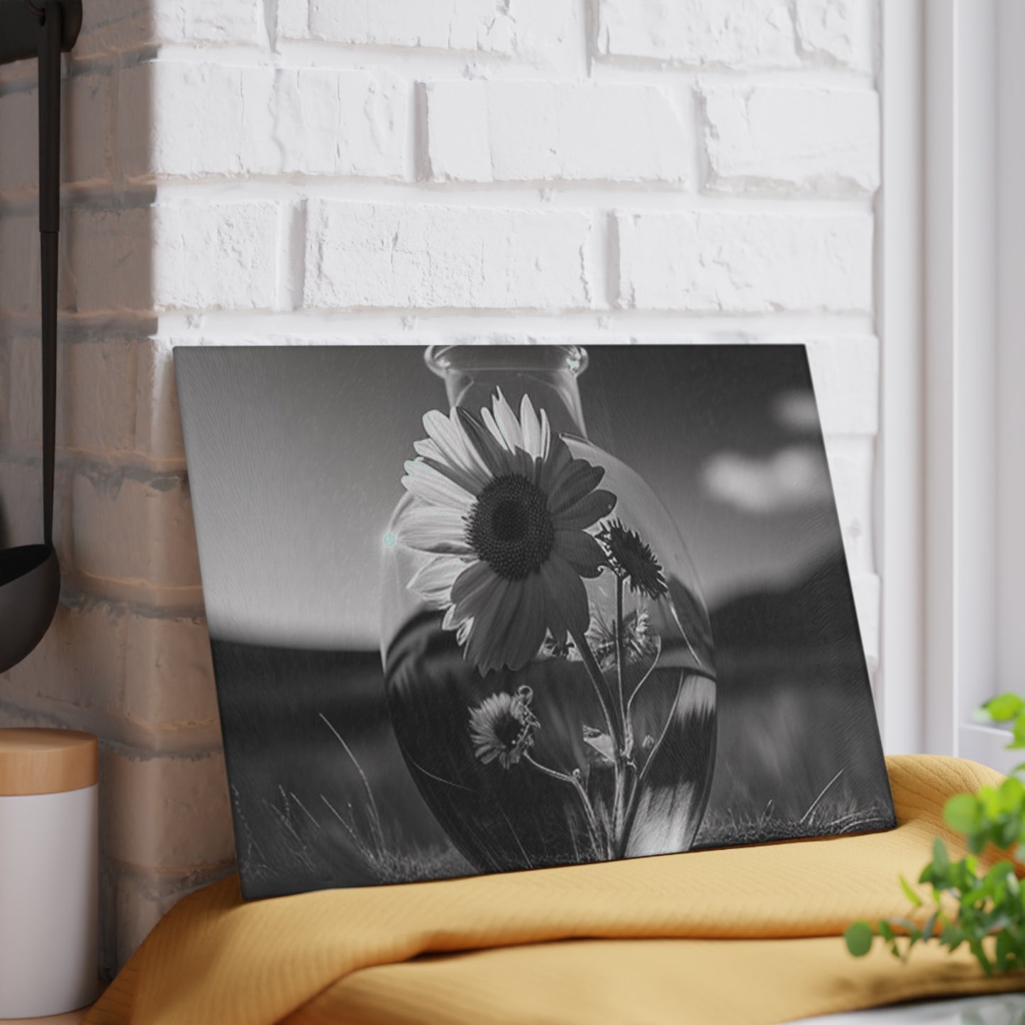 Glass Cutting Board Yellw Sunflower in a vase 4