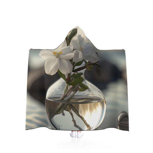 Hooded Blanket Jasmine glass vase 1