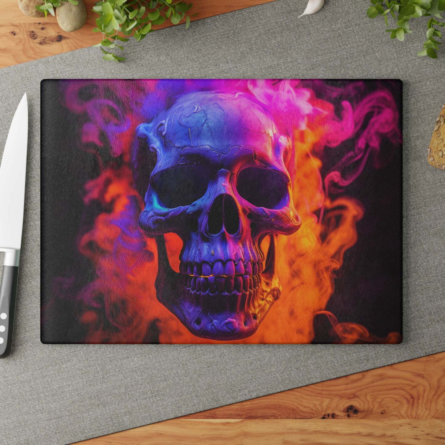 Glass Cutting Board Macro Skull 4