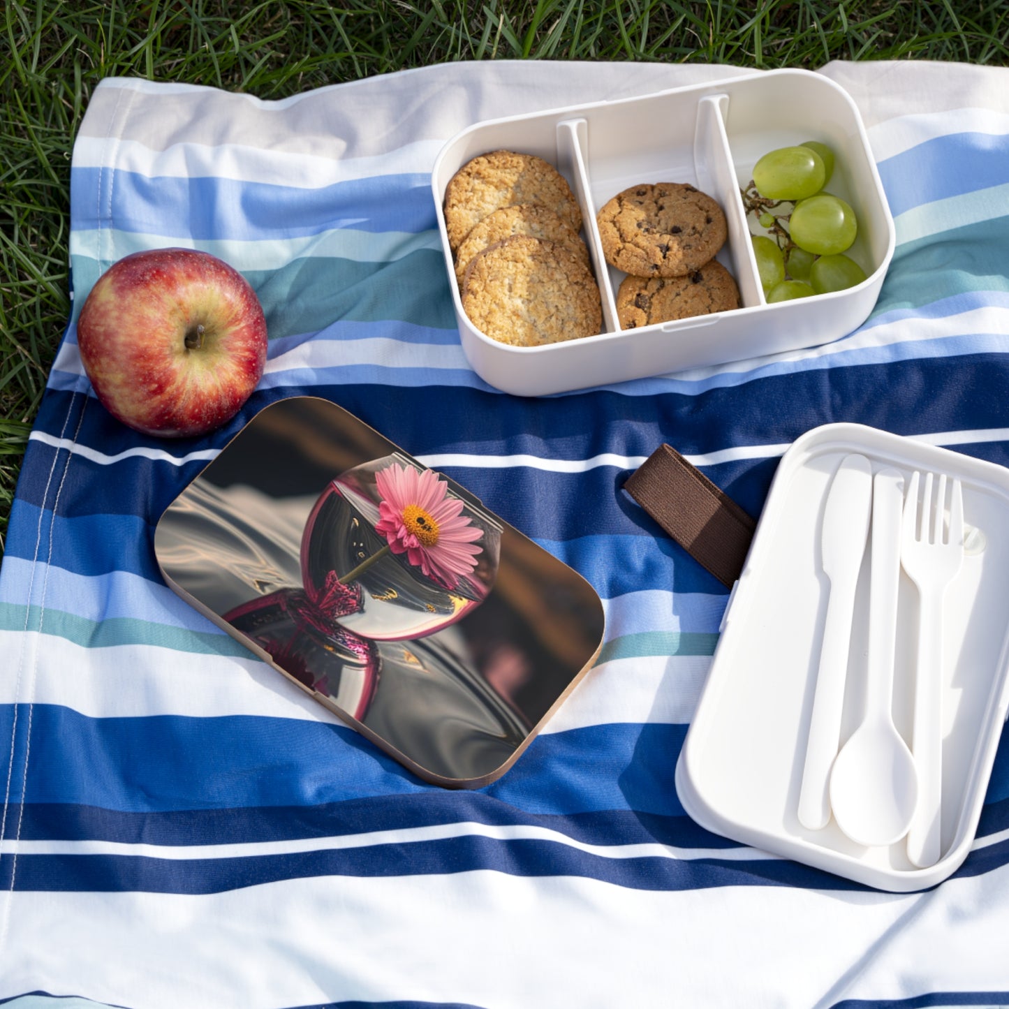 Bento Lunch Box Pink Daisy 1