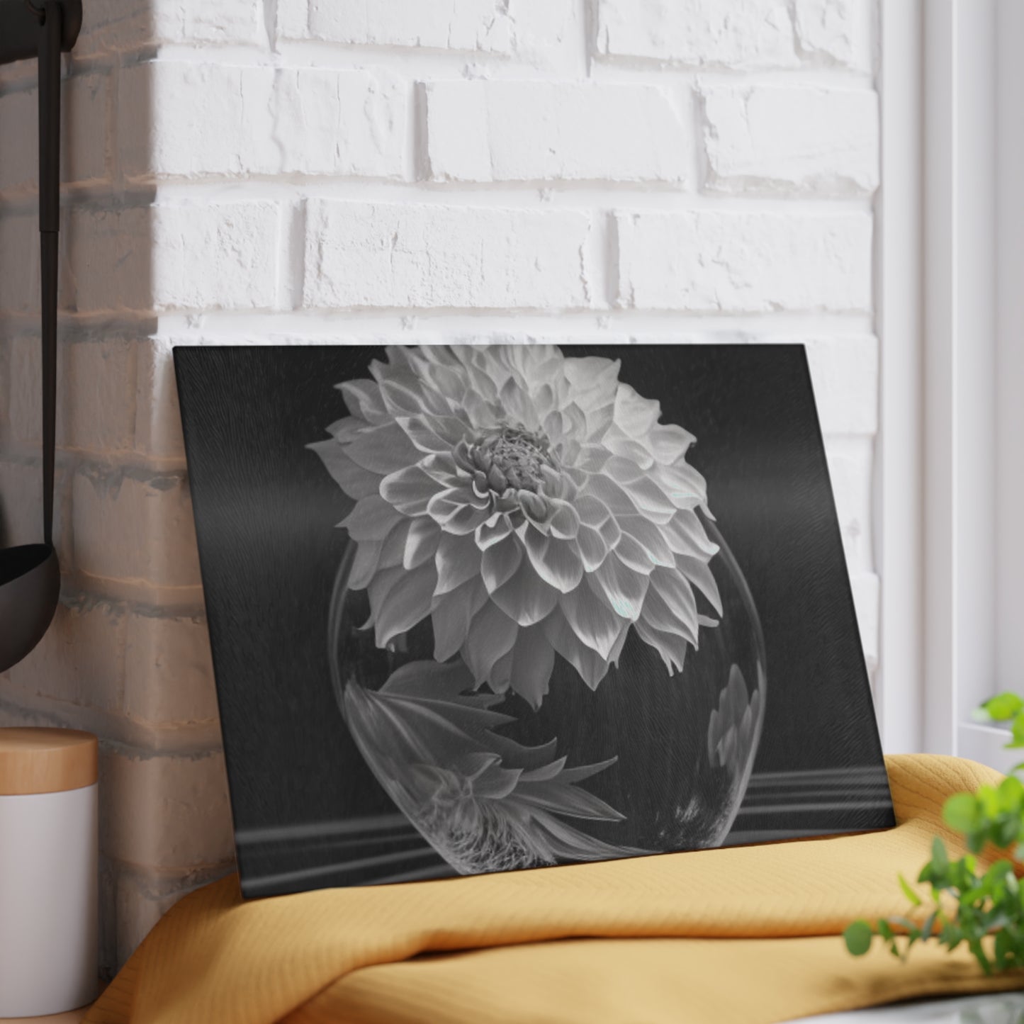 Glass Cutting Board White Dahlia 1