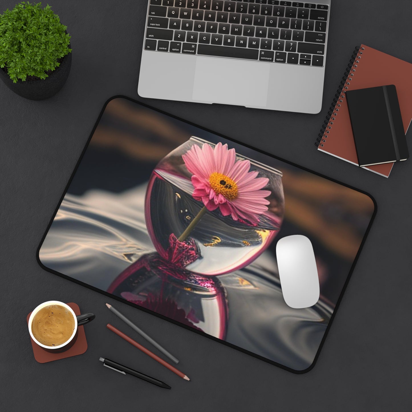 Desk Mat Pink Daisy 1