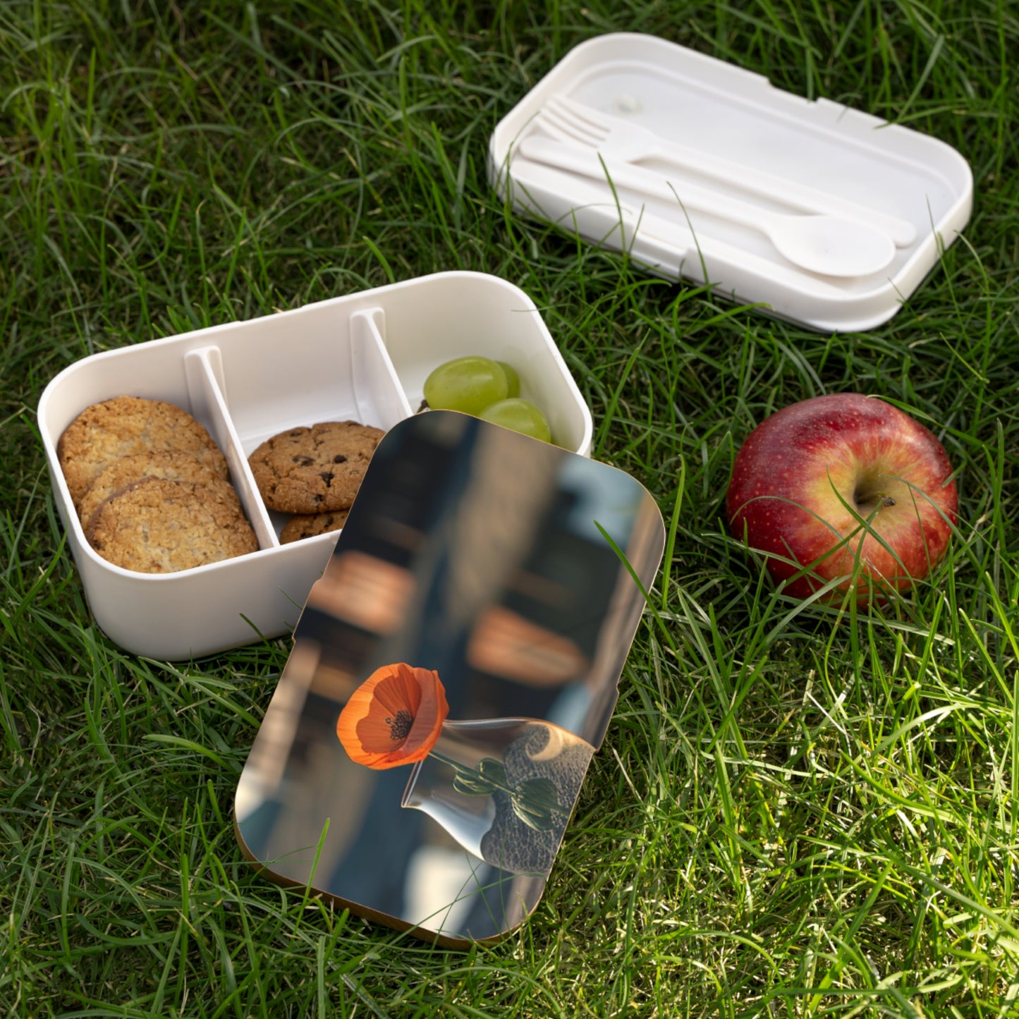 Bento Lunch Box Orange Poppy in a Vase 4