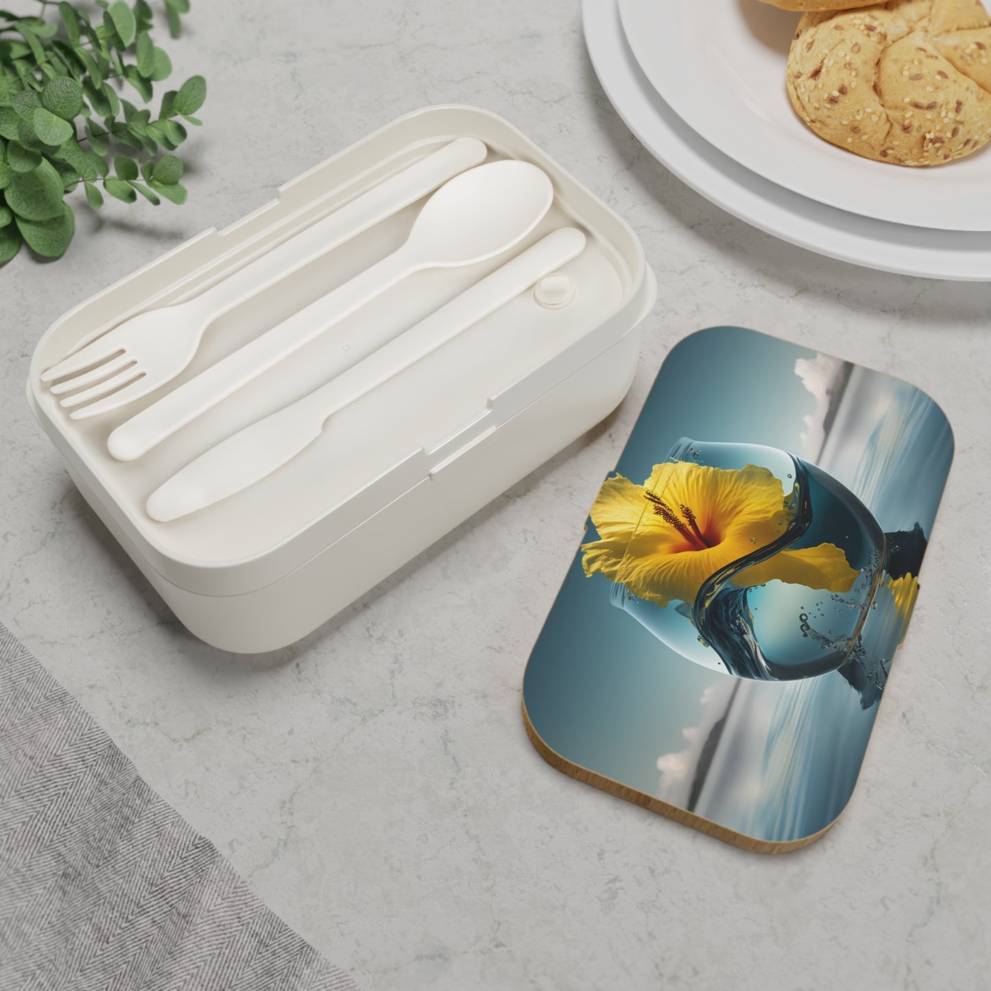 Bento Lunch Box Yellow Hibiscus glass 4