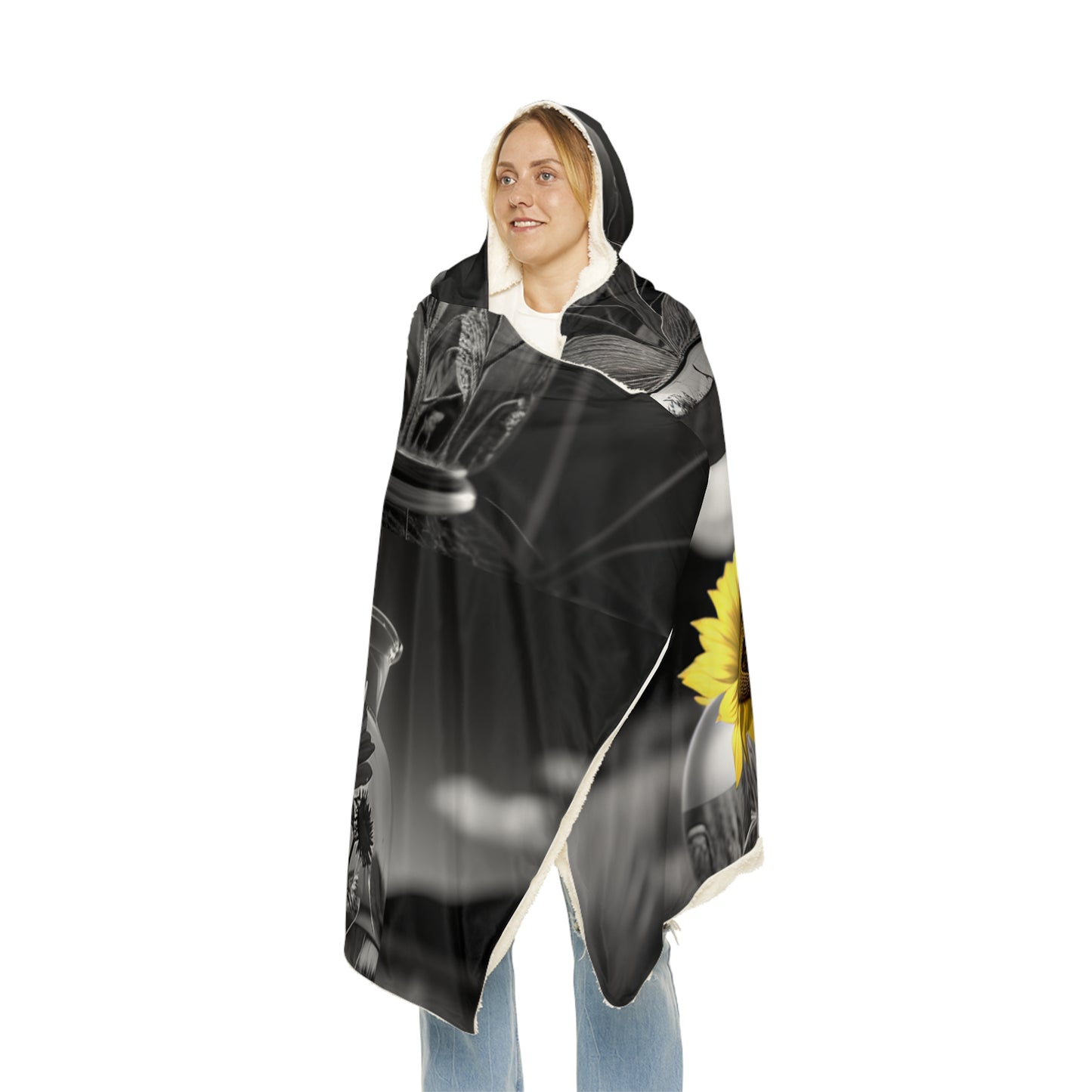 Snuggle Hooded Blanket Yellw Sunflower in a vase 5