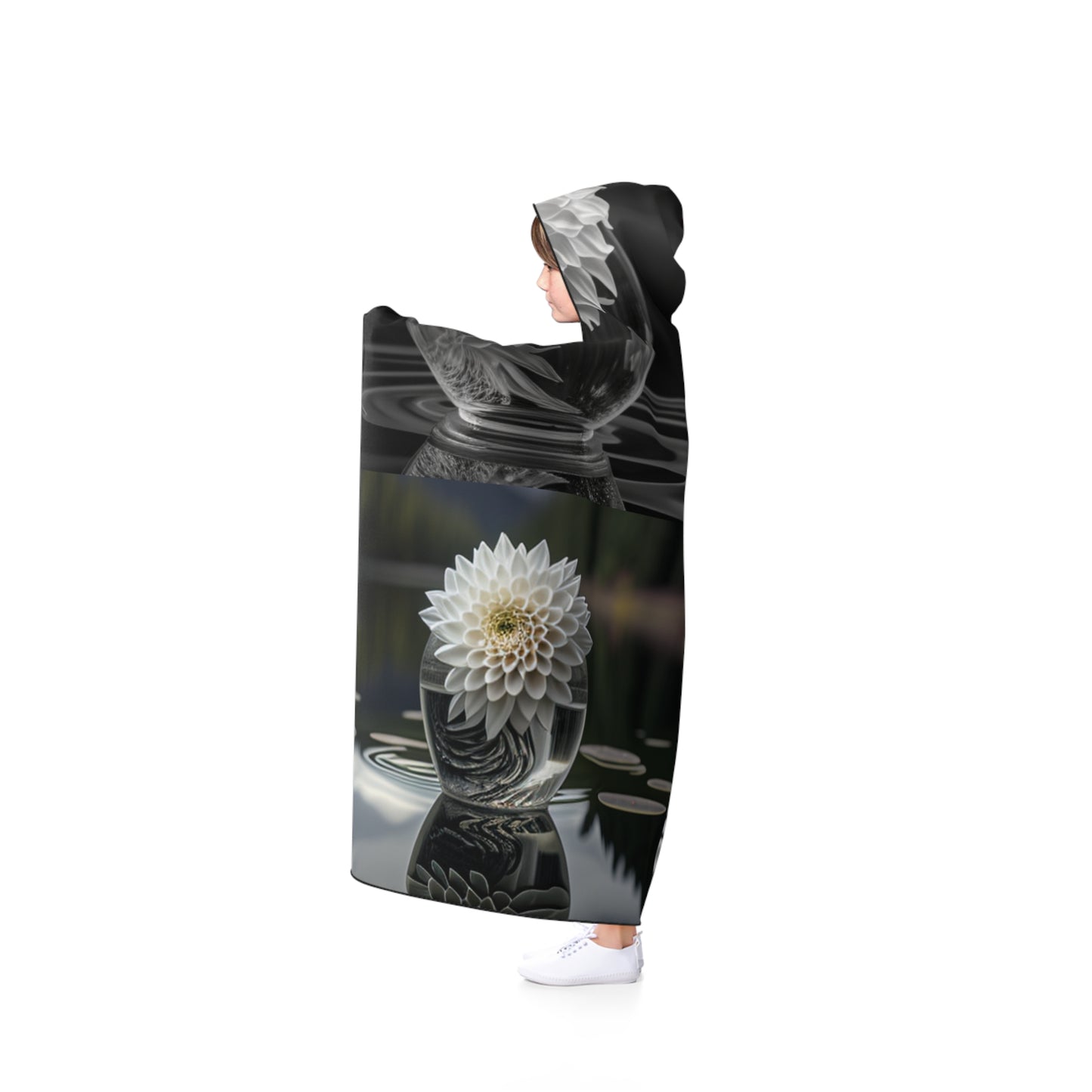 Hooded Blanket White Dahlia 5