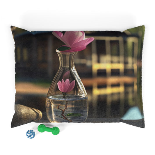 Pet Bed Magnolia in a Glass vase 4