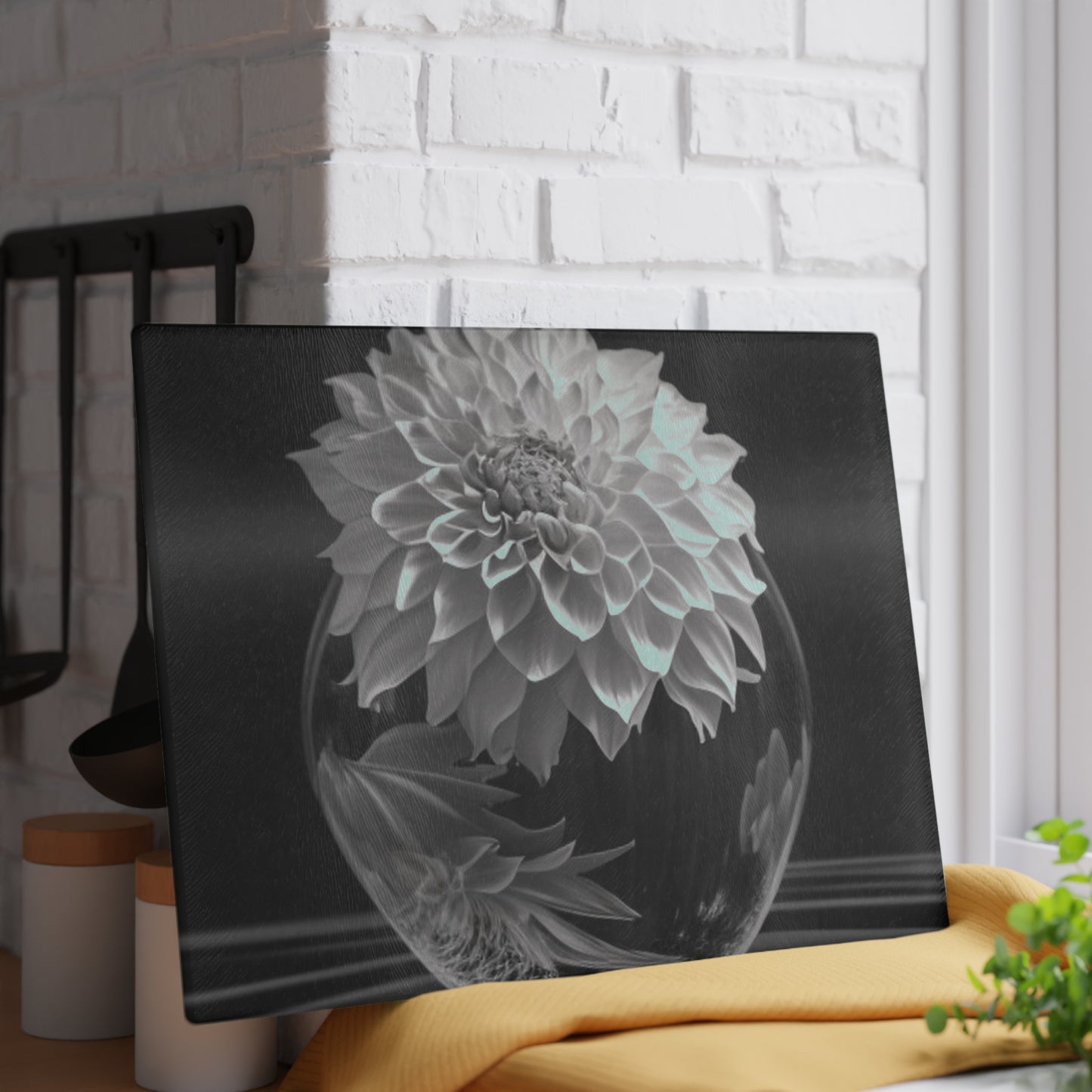 Glass Cutting Board White Dahlia 1