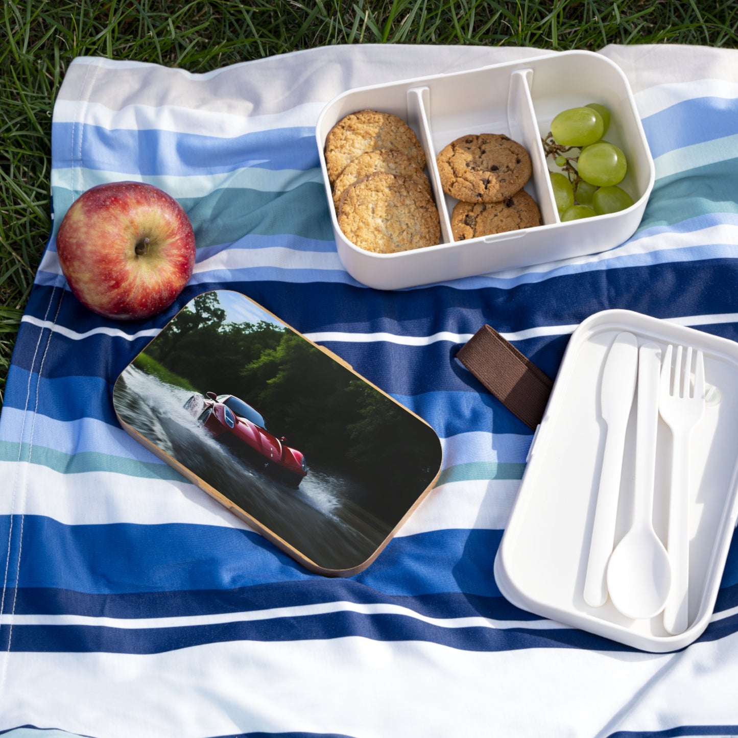Bento Lunch Box Water Ferrari Splash 1