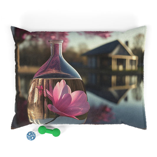 Pet Bed Magnolia in a Glass vase 2