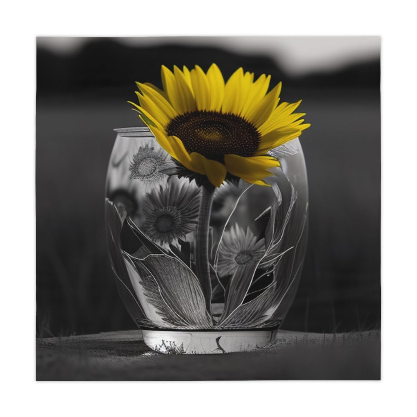 Tablecloth Yellw Sunflower in a vase 1