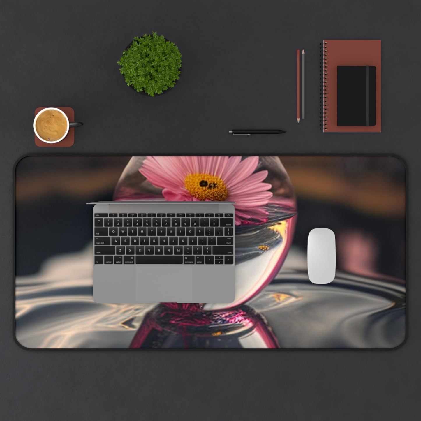 Desk Mat Pink Daisy 1