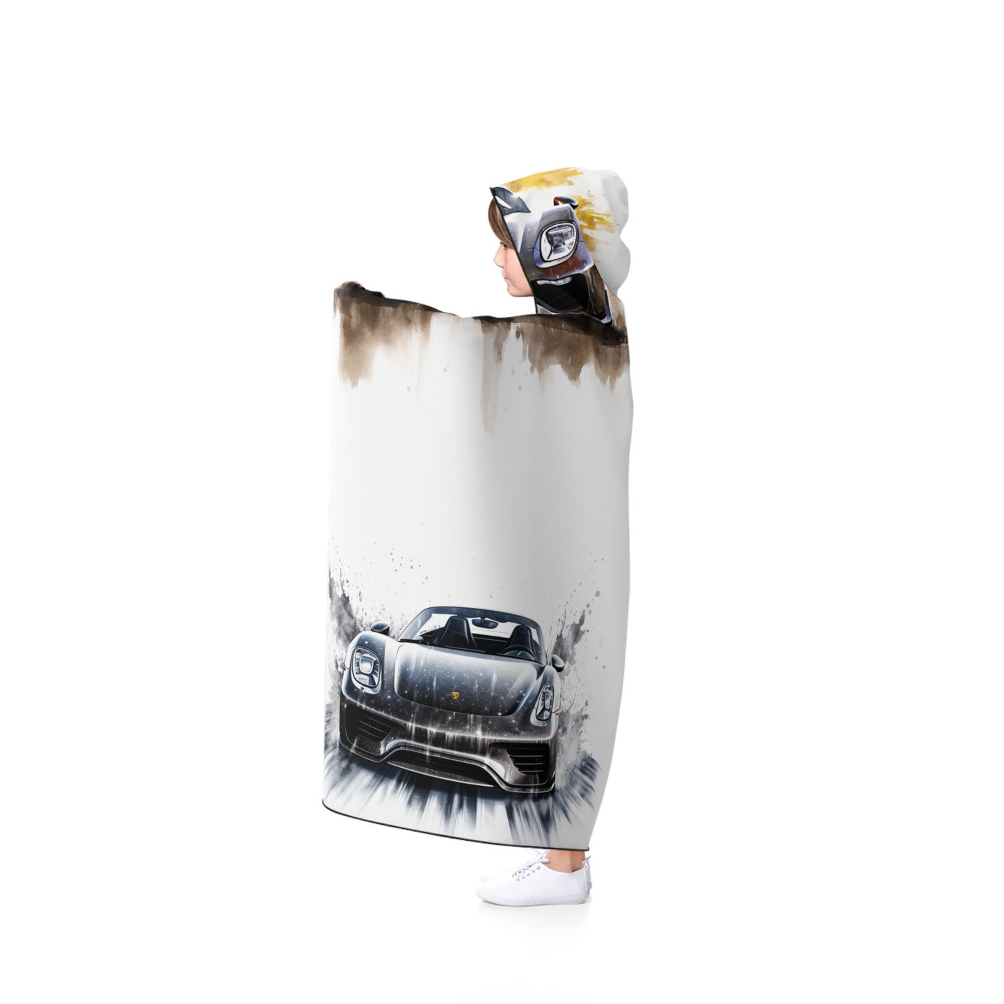 Hooded Blanket 918 Spyder white background driving fast with water splashing 5