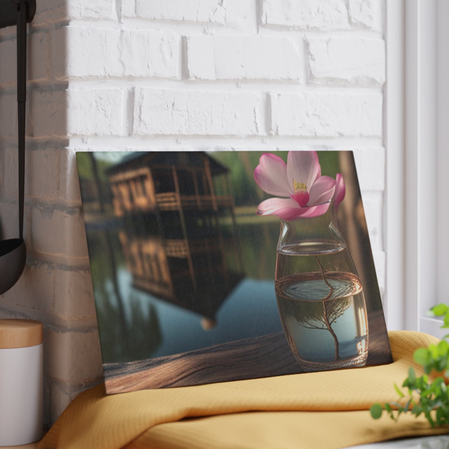 Glass Cutting Board Magnolia in a Glass vase 1