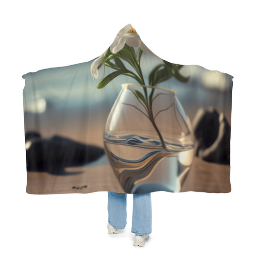 Snuggle Hooded Blanket Jasmine glass vase 3