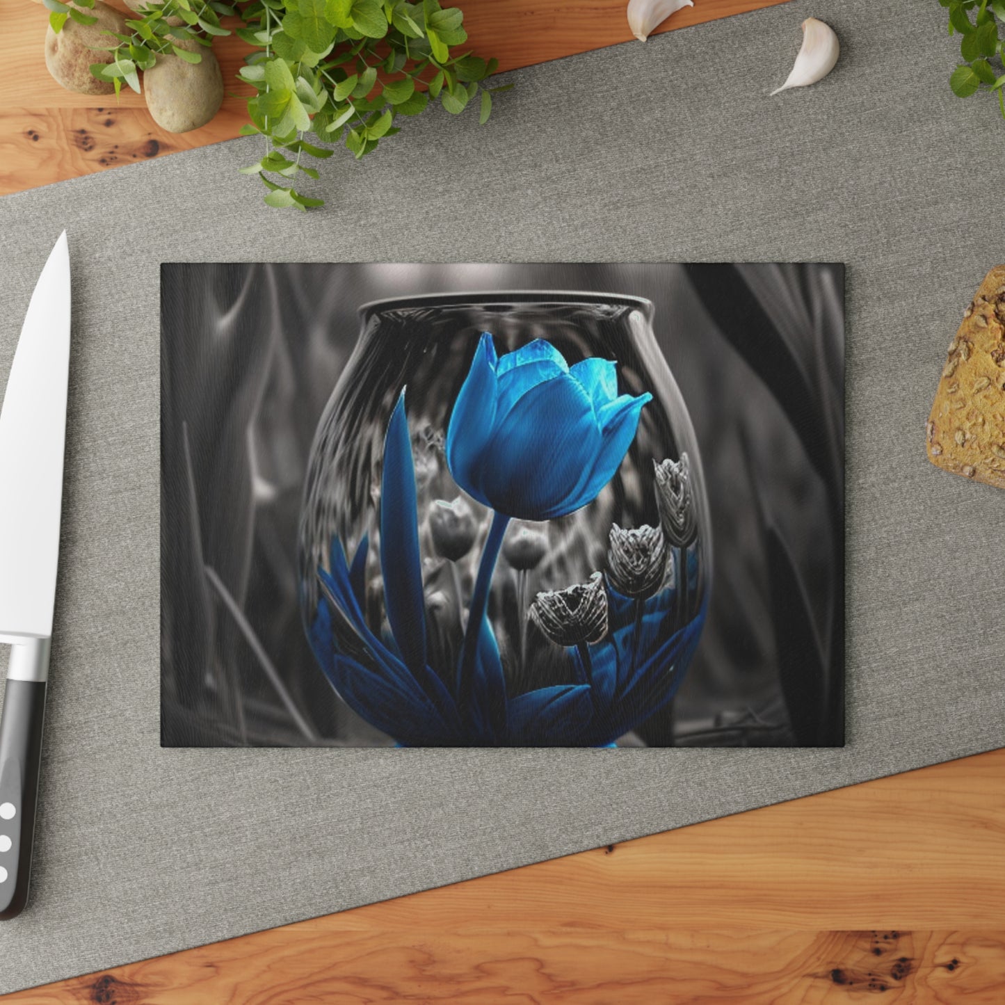 Glass Cutting Board Tulip Blue 4