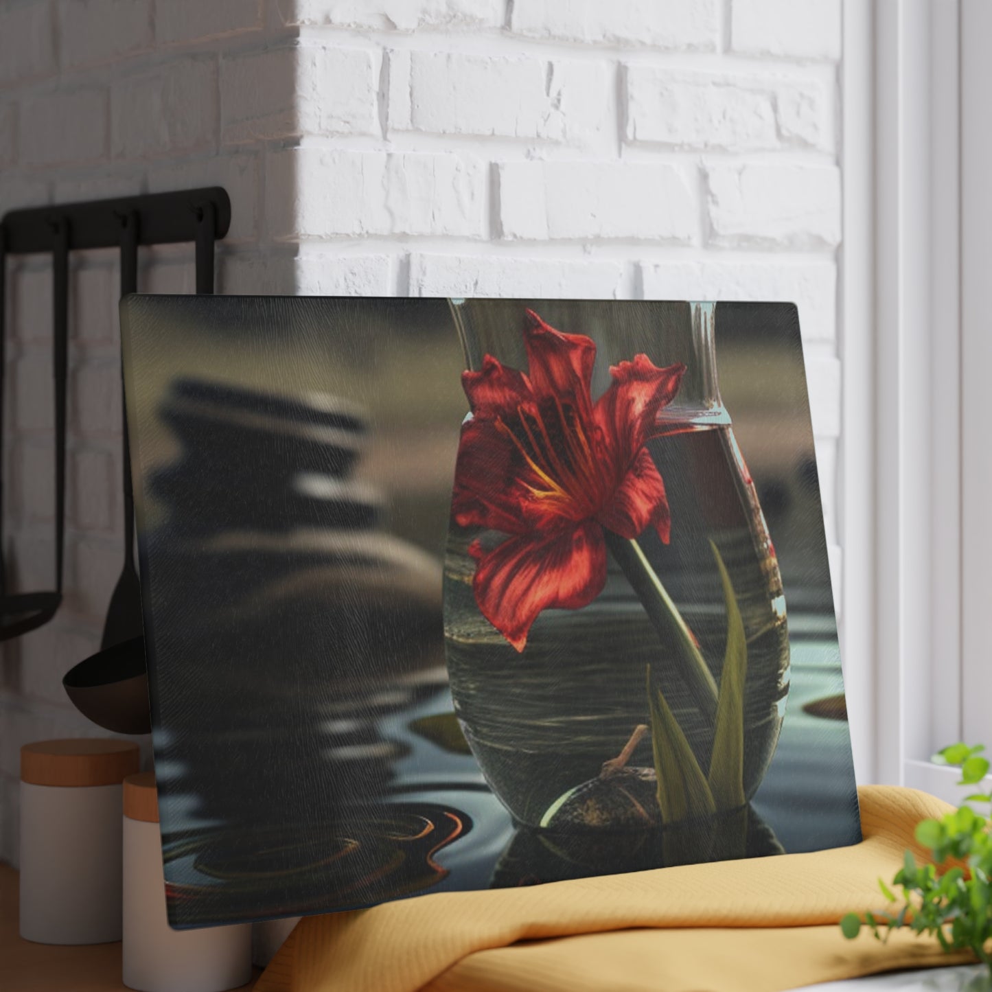 Glass Cutting Board Red Lily in a Glass vase 4