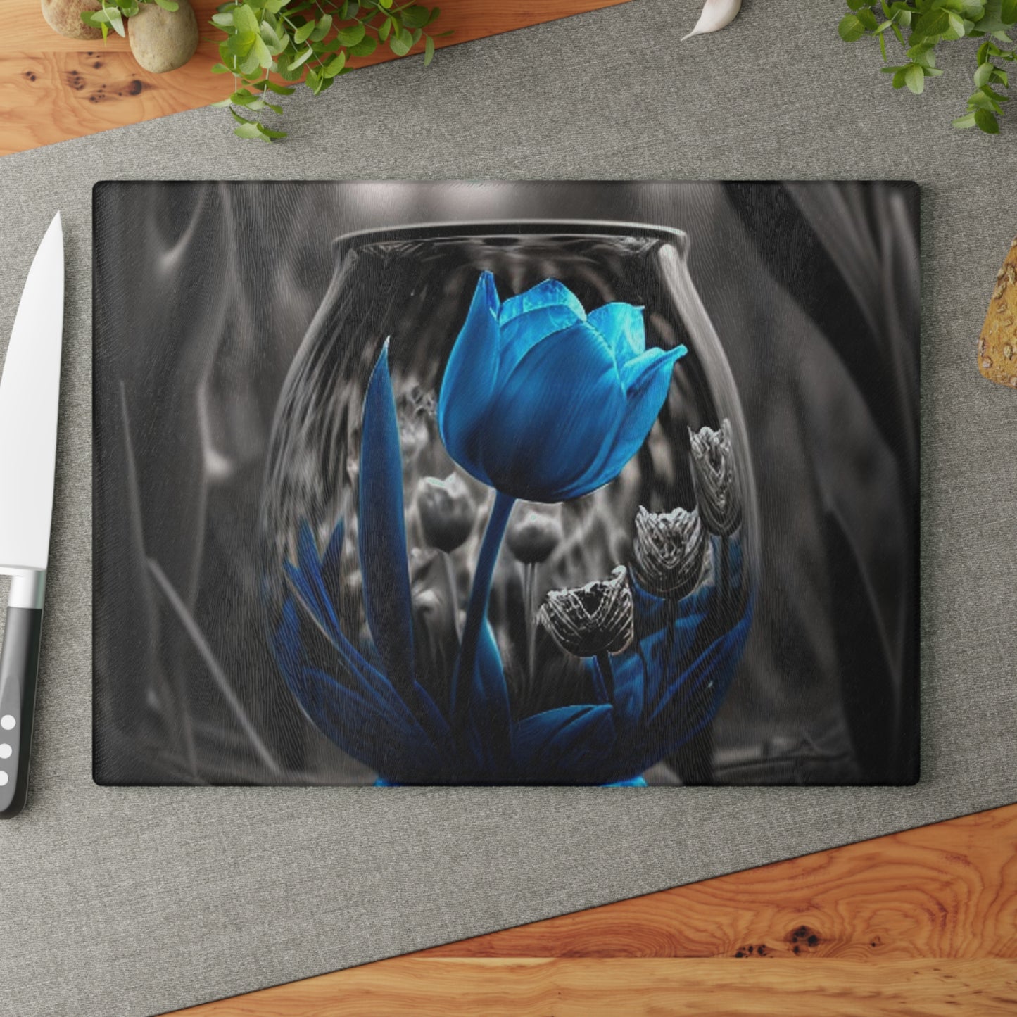 Glass Cutting Board Tulip Blue 4