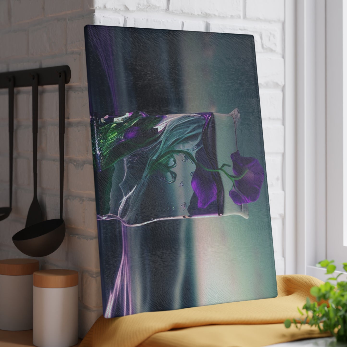 Glass Cutting Board Purple Sweet pea in a vase 3