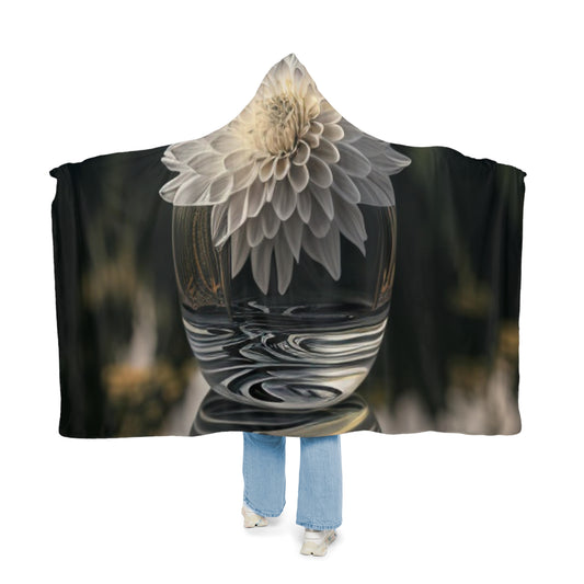 Snuggle Hooded Blanket White Dahlia 2